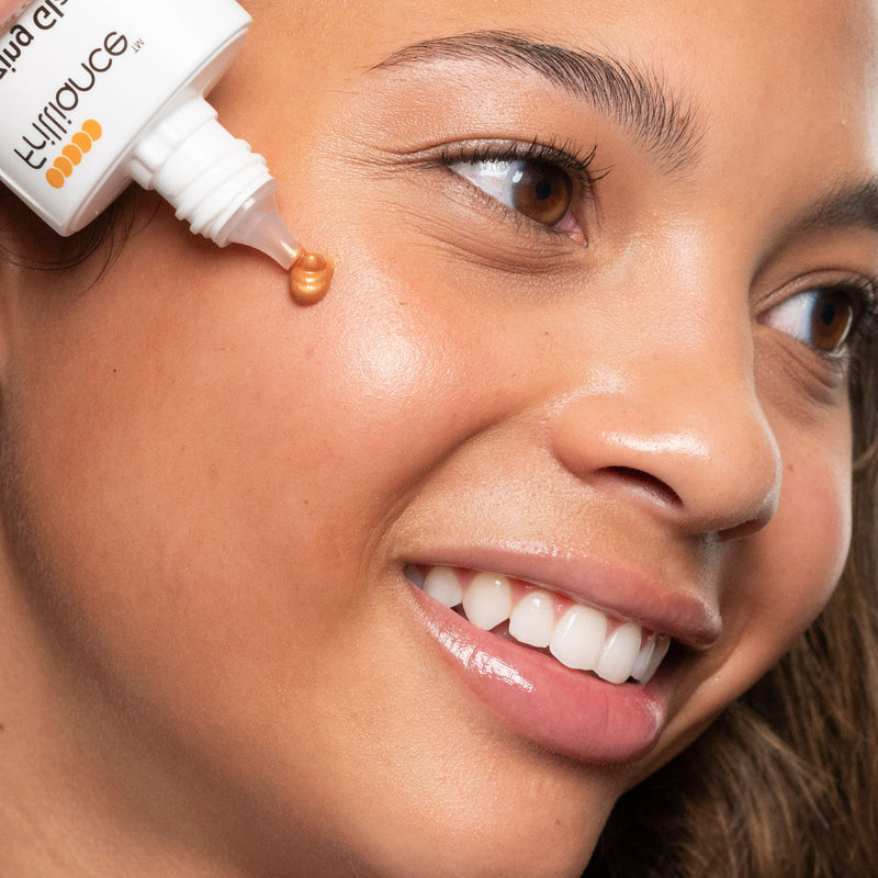 Rhinestone Bronzing Glaze + Hair Clips — PR box